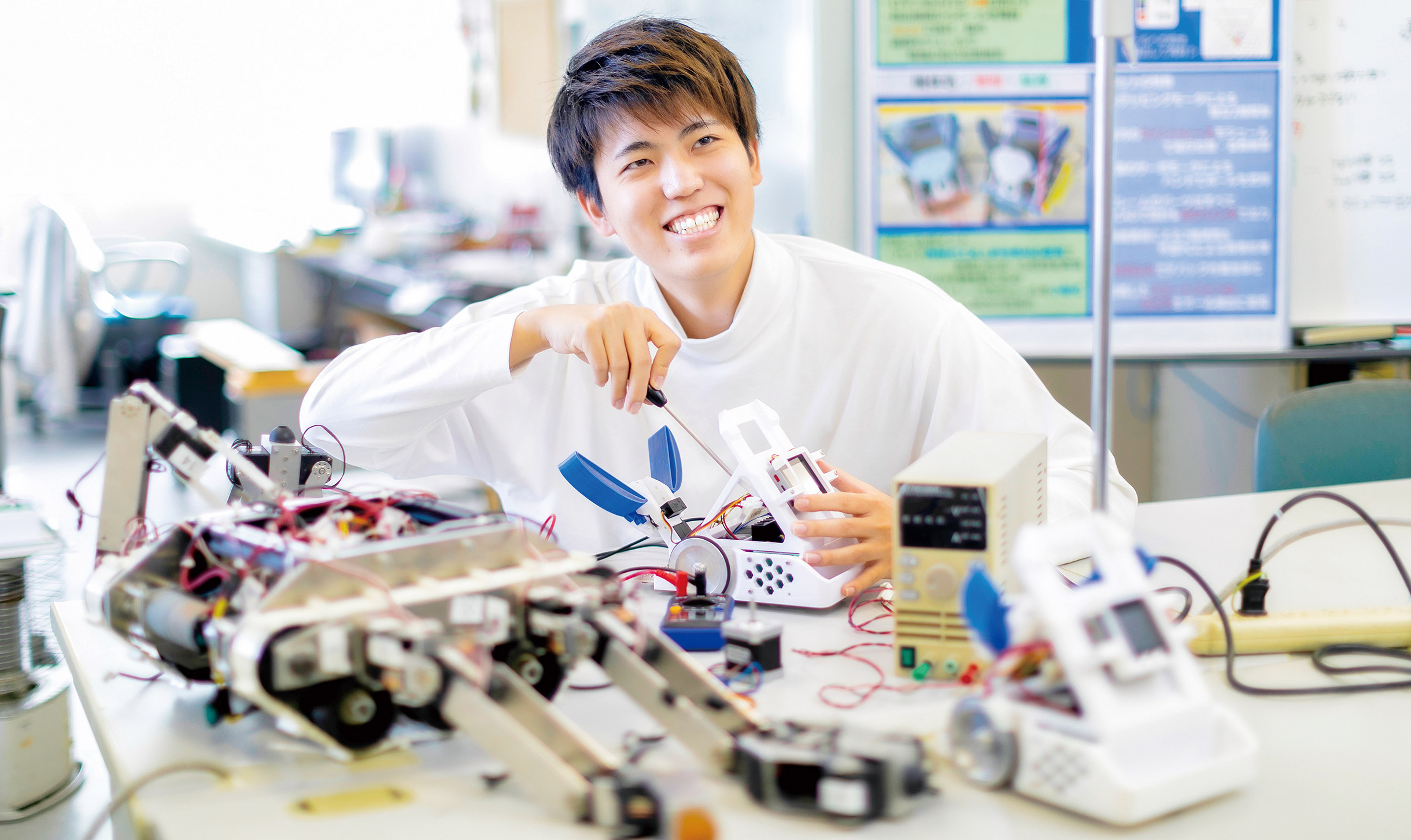 電気電子工学科 | 研究室・教員紹介