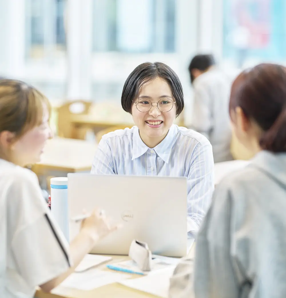 女子学生