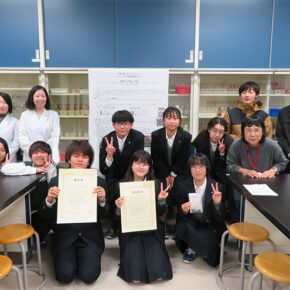 環境応用化学科 丸尾 容子 研究室と仙台三桜高校の共同研究が部会長賞を受賞しました
