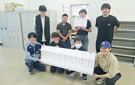 山田 真幸 研究室