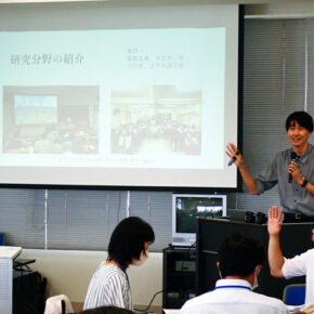 都市工学課程 小野 桂介 准教授が「登米市教育委員会防災主任研修会」で防災教育ツールを紹介しました